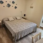 Domus De Mirto Apartmán *